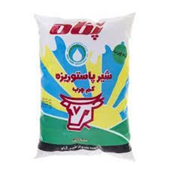 شیر کیسه کم چرب پگاه 1 لیتر