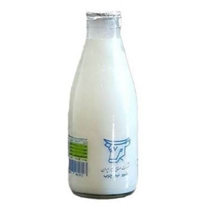 شیر شیشه بزرگ نیم چرب پگاه 1 لیتر